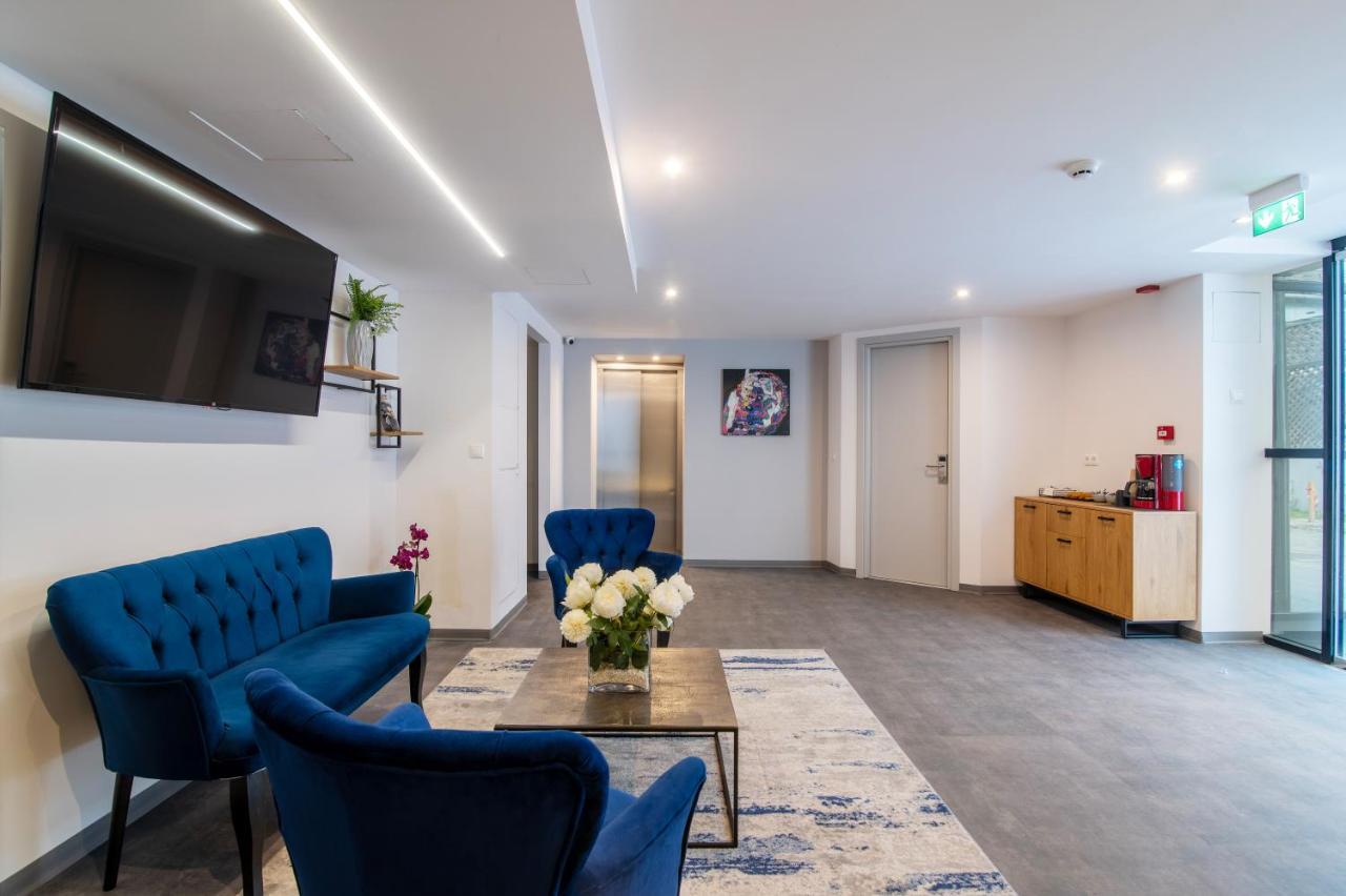 Olvia Suites Atenas Exterior foto